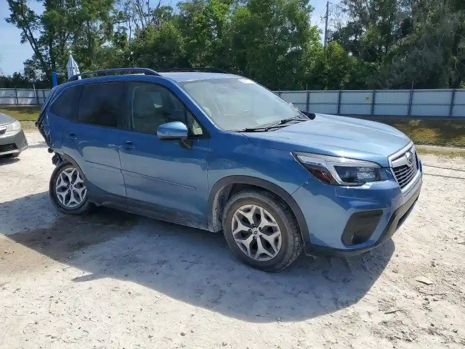 JF2SKAJC8MH403587 2021 SUBARU FORESTER-3