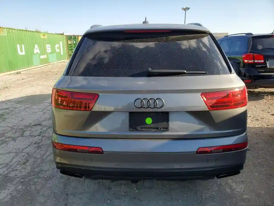 WA1LAAF72HD006000 2017 AUDI Q7-5