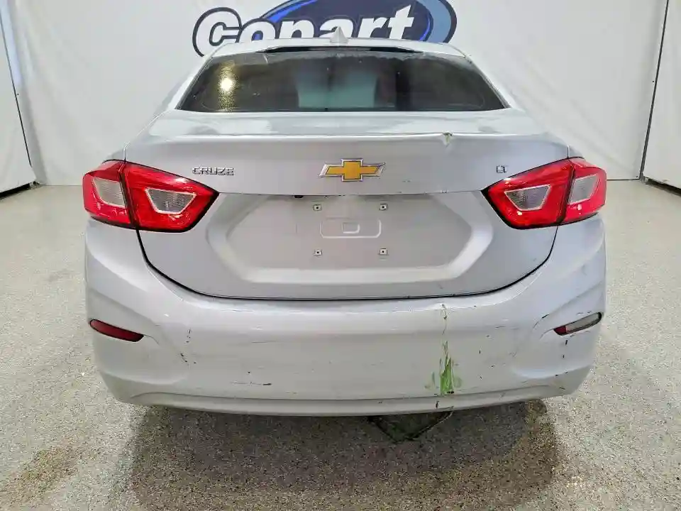 1G1BE5SM9J7135051 2018 CHEVROLET CRUZE-5