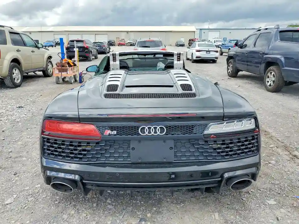 WUABACFX9M7901086 2021 AUDI R8-5