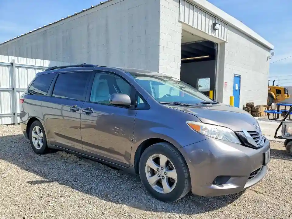 5TDKK3DC4GS756480 2016 TOYOTA SIENNA-3