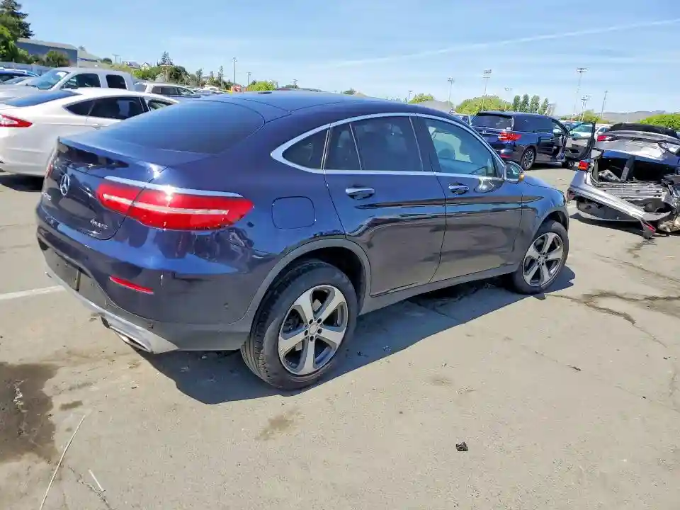 WDC0J4KB6HF157618 2017 MERCEDES-BENZ GLC-CLASS-2