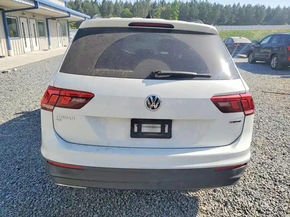 3VV2B7AX5KM040762 2019 VOLKSWAGEN TIGUAN-5