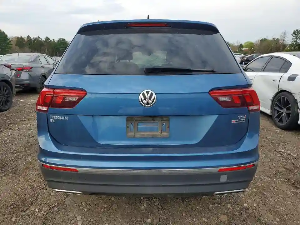 3VV2B7AX6JM209718 2018 VOLKSWAGEN TIGUAN-5