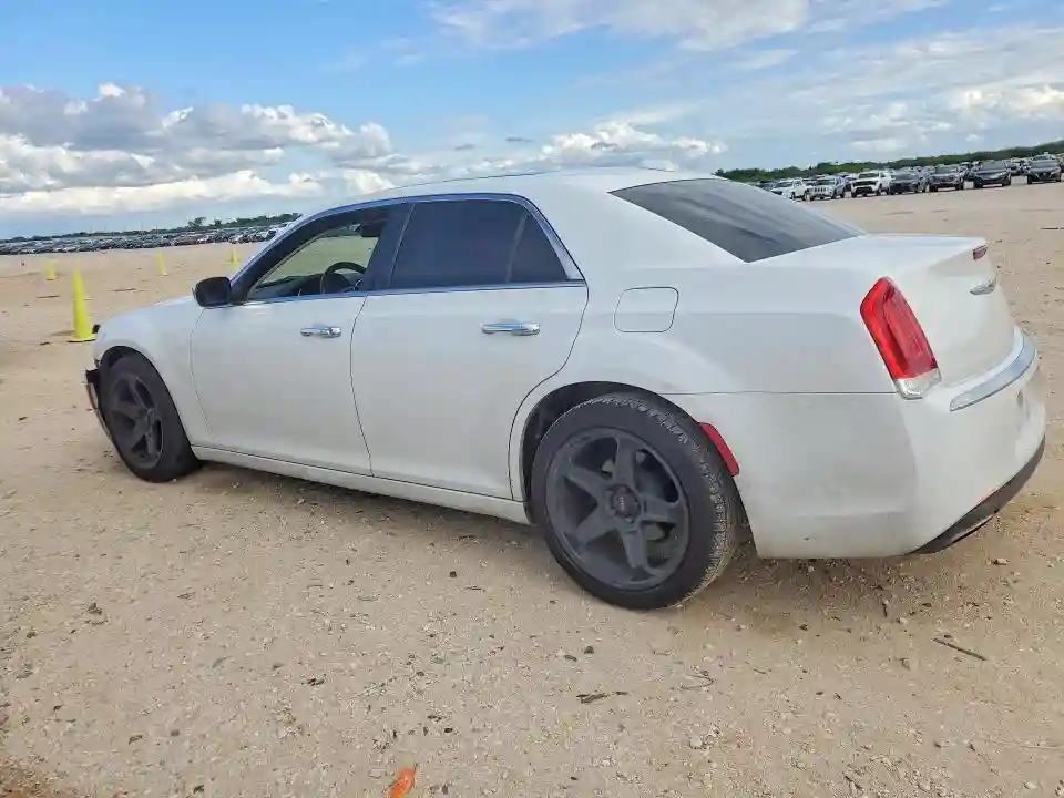 2C3CCAEGXLH145812 2020 CHRYSLER 300-1
