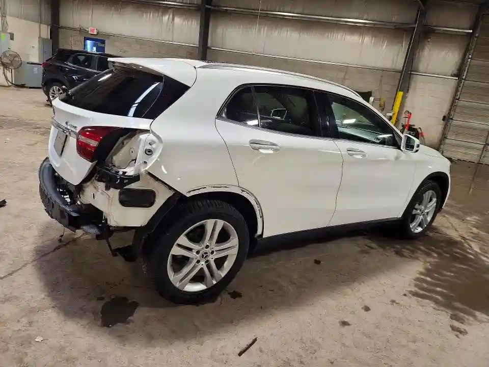 WDCTG4GB6KU016765 2019 MERCEDES-BENZ GLA-CLASS-2