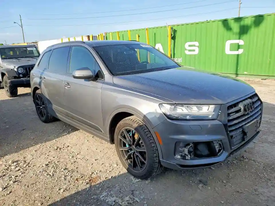 WA1LAAF72HD006000 2017 AUDI Q7-3