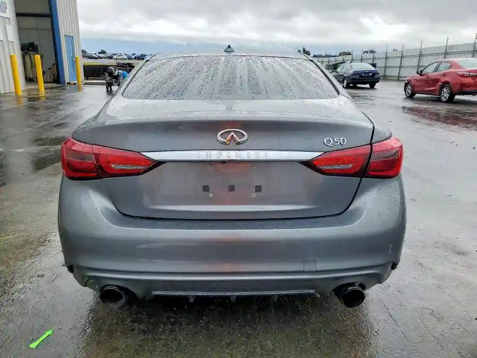 JN1EV7APXJM361891 2018 INFINITI Q50-5