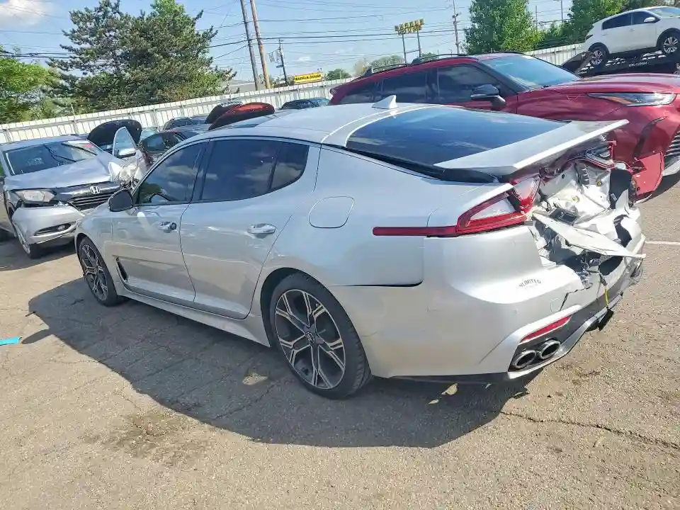 KNAE25LA7J6014751 2018 KIA STINGER-1