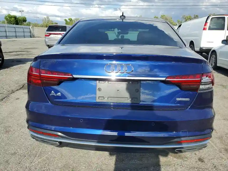 WAUDAAF46MA024637 2021 AUDI A4-5