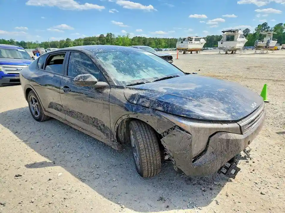 3KPFT4DE7SE086075 2025 KIA K4 LXS-3
