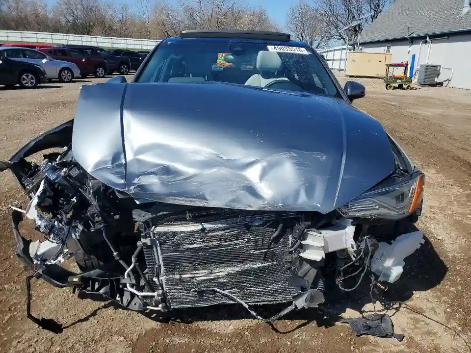 WAUKFGFF0F1138133 2015 AUDI A3-4