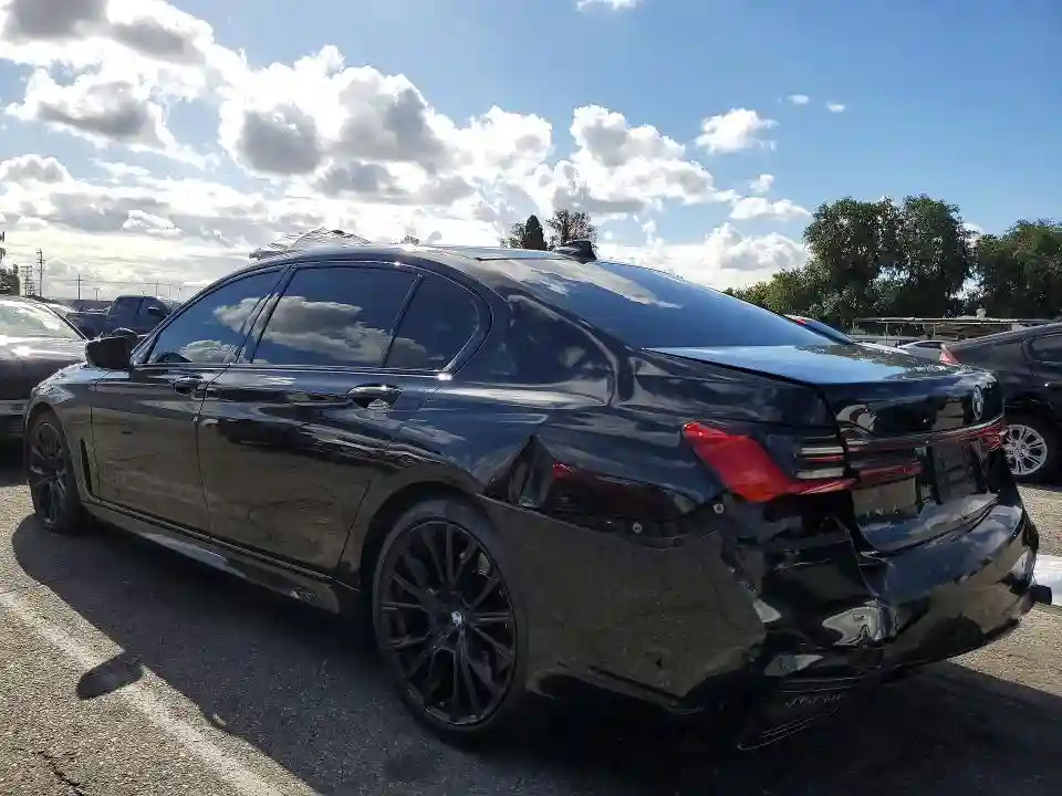WBA7T2C0XMCF16447 2021 BMW 7 SERIES-2