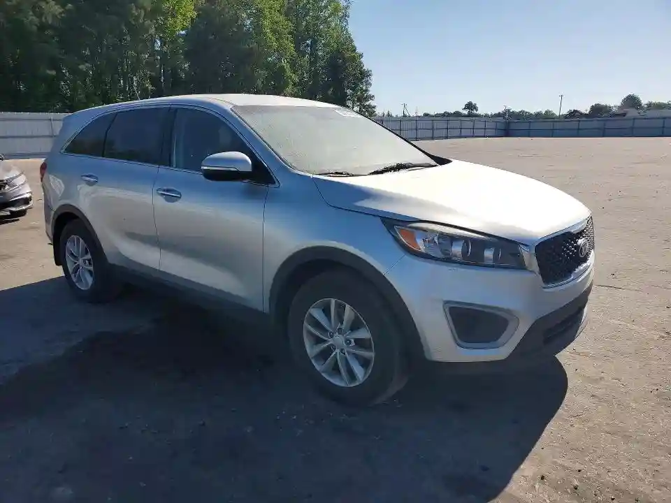 5XYPG4A31JG383999 2018 KIA SORENTO L-3
