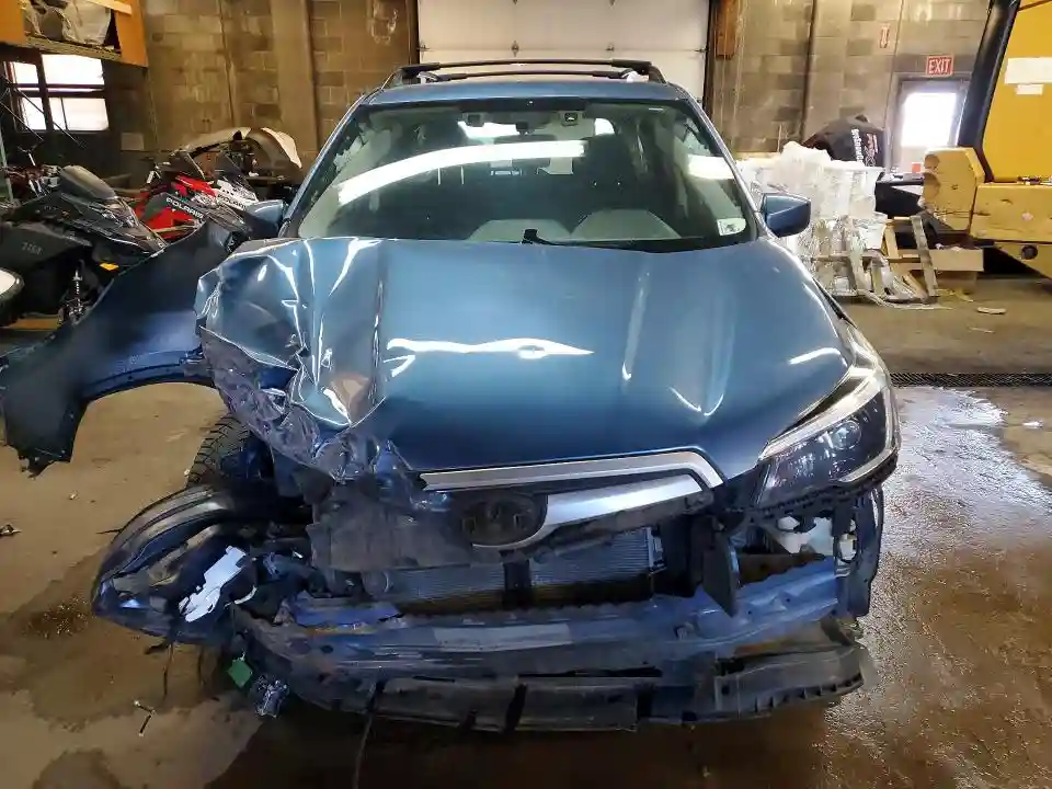 JF2SKEDC2MH559367 2021 SUBARU FORESTER-4