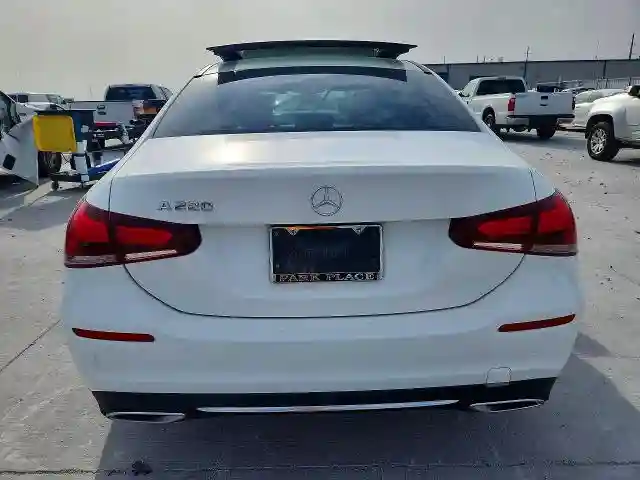 WDD3G4EBXKW014164 2019 MERCEDES-BENZ A-CLASS-5