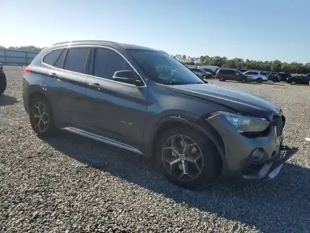 WBXHU7C34J5L05157 2018 BMW X1-3