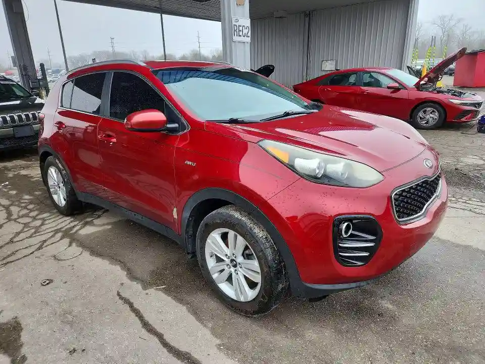 KNDPMCAC6J7393041 2018 KIA SPORTAGE-3