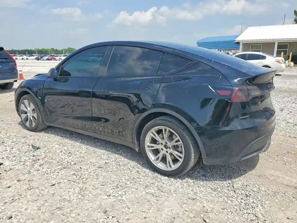 7SAYGDEE3NF328499 2022 TESLA MODEL Y-1