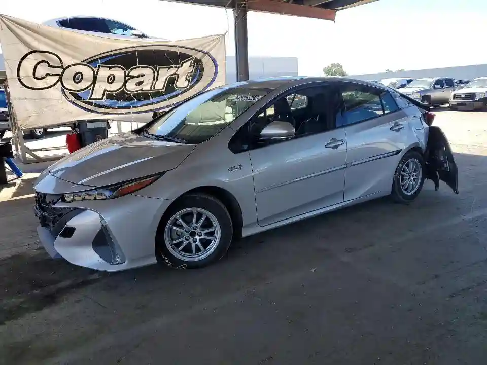 JTDKARFP3H3056331 2017 TOYOTA PRIUS PRIM-0