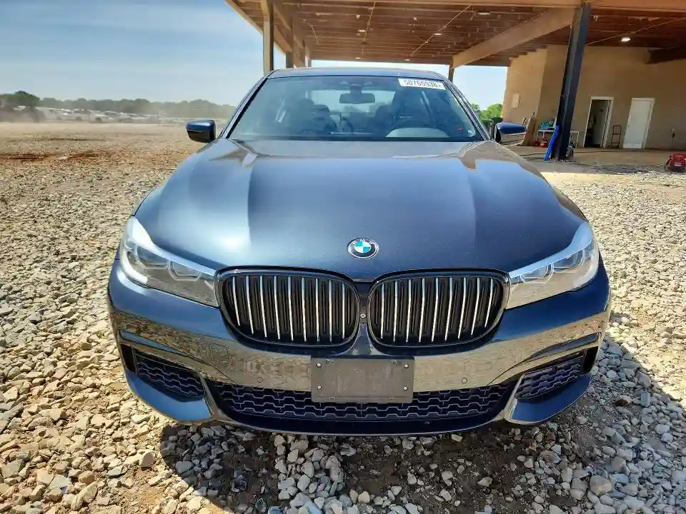 WBA7E2C50HG740036 2017 BMW 7 SERIES-4