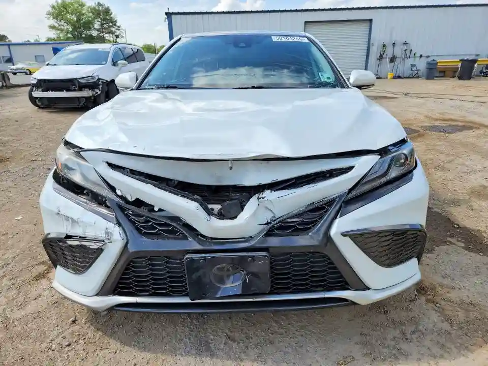 4T1K61AK8MU609537 2021 TOYOTA CAMRY-4