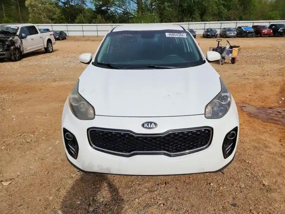 KNDPMCAC8J7426671 2018 KIA SPORTAGE-4