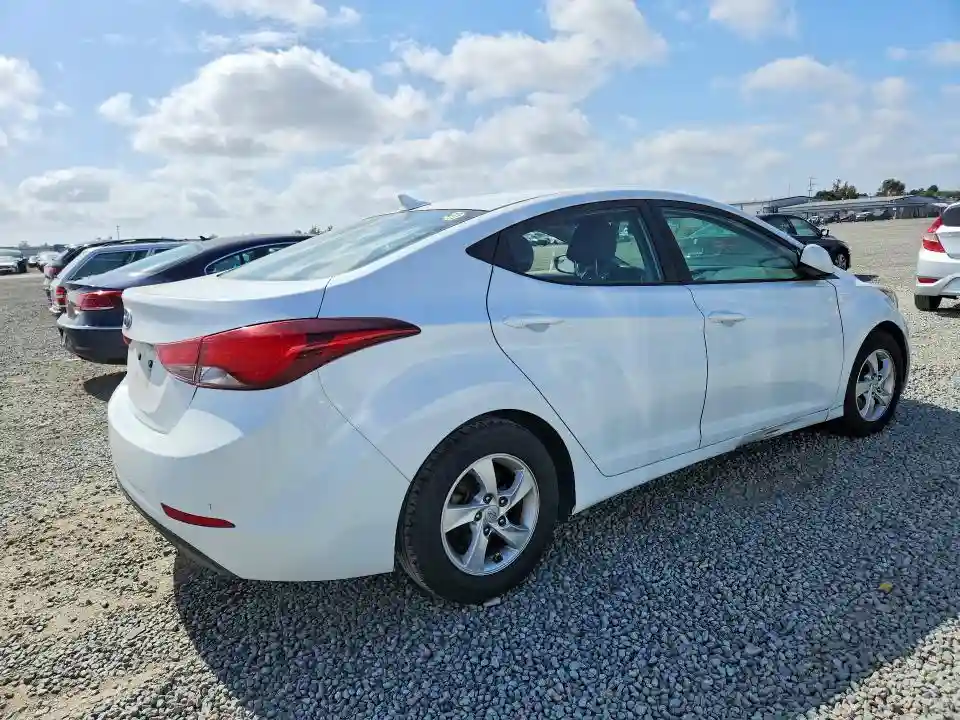 5NPDH4AE5FH573404 2015 HYUNDAI ELANTRA-2