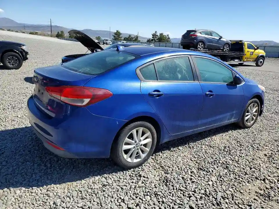 3KPFL4A76HE017456 2017 KIA FORTE-2