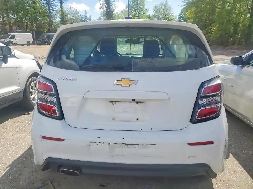 1G1JG6SH1J4105526 2018 CHEVROLET SONIC-5