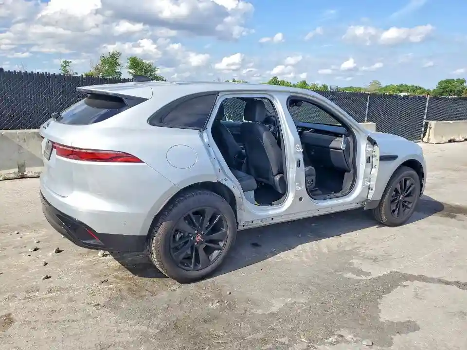 SADCJ2EX9MA684109 2021 JAGUAR F-PACE-2