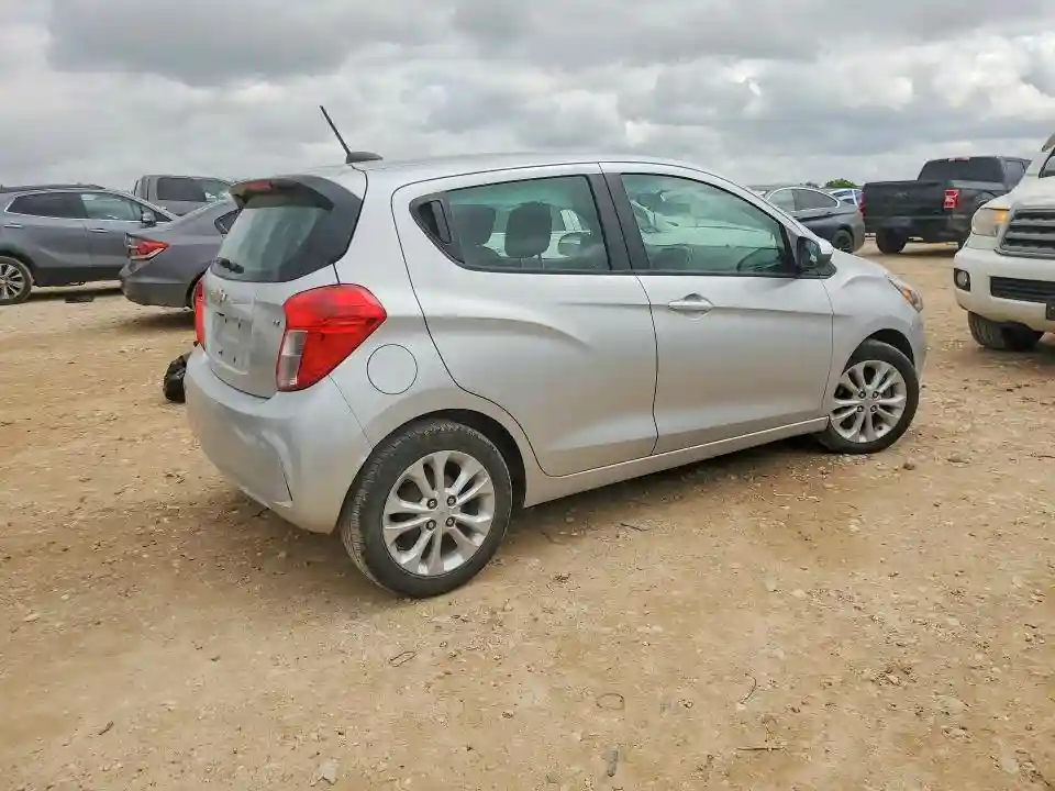 KL8CD6SA0LC414515 2020 CHEVROLET SPARK-2