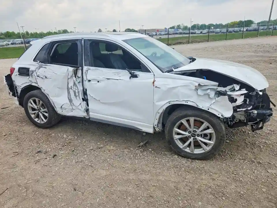 WA1DECF37S1010120 2025 AUDI Q3-3