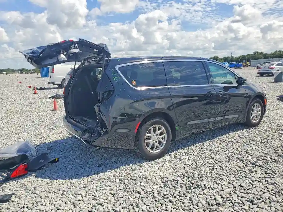 2C4RC1BG6TR184255 2026 CHRYSLER PACIFICA-2