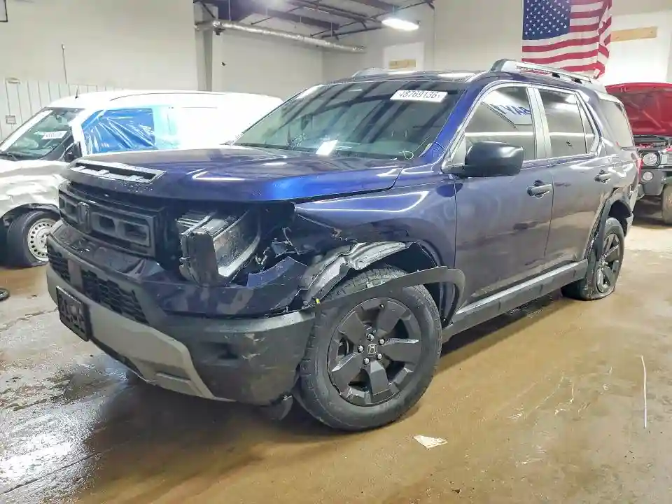 5FNYF9H36TB025611 2026 HONDA PASSPORT R-0