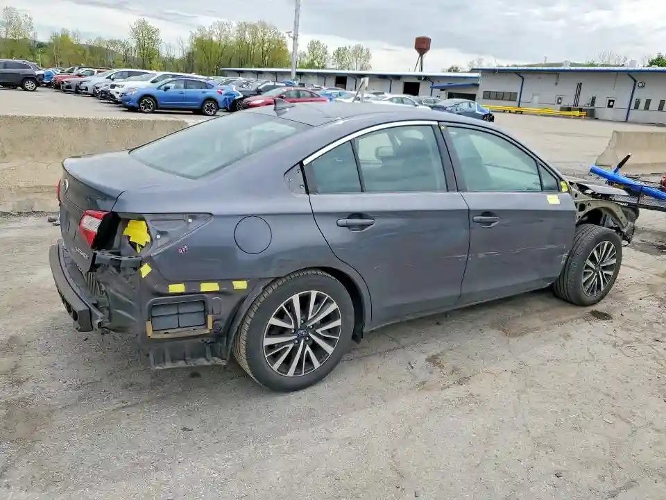 4S3BNAF65K3033525 2019 SUBARU LEGACY-2
