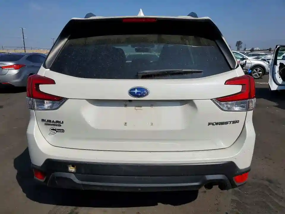 JF2SKAGC8KH412827 2019 SUBARU FORESTER-5