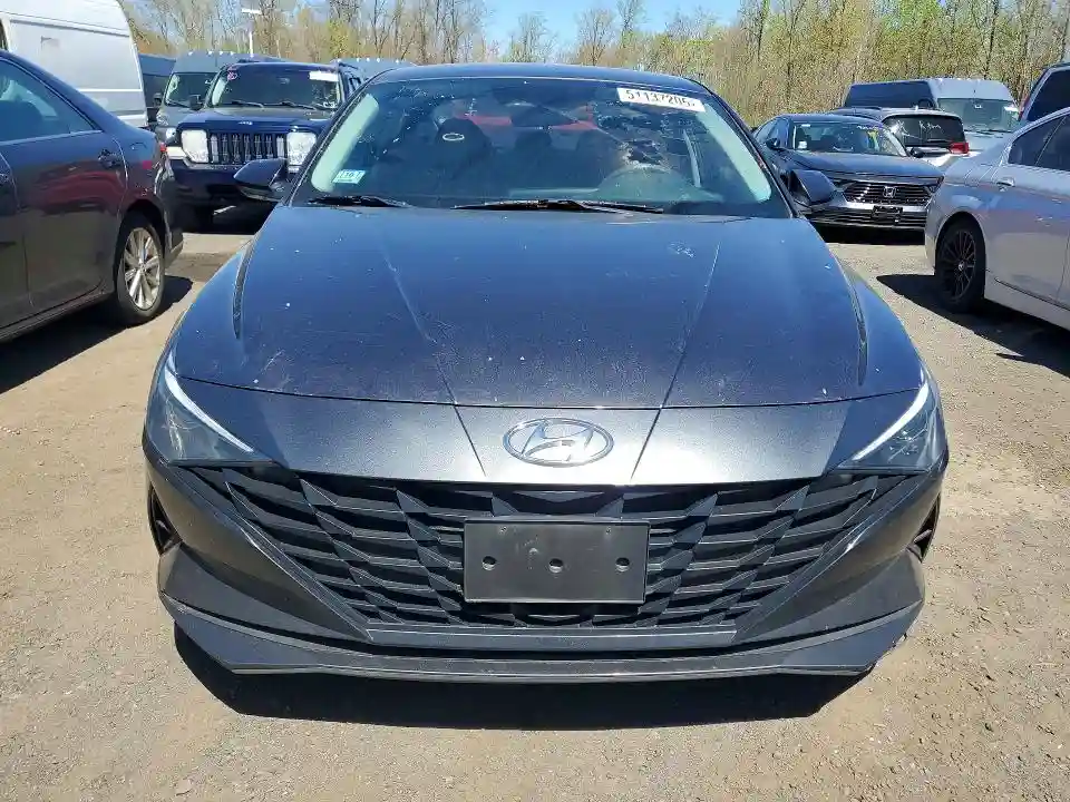 5NPLM4AG6MH009847 2021 HYUNDAI ELANTRA-4