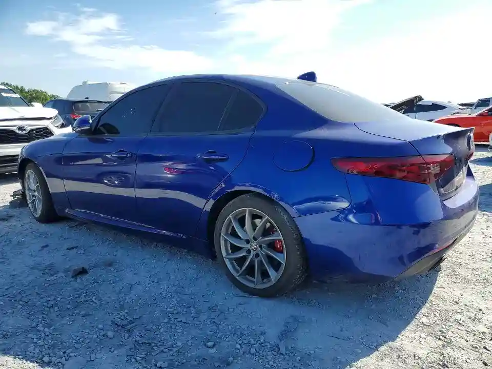 ZARFAMAN7N7660498 2022 ALFA ROMEO GIULIA-1