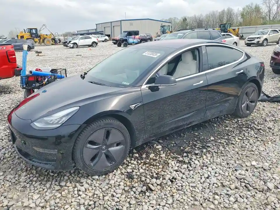 5YJ3E1EA3KF301663 2019 TESLA MODEL 3-0