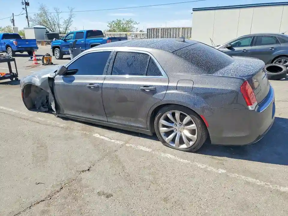 2C3CCAAG8KH676026 2019 CHRYSLER 300-1