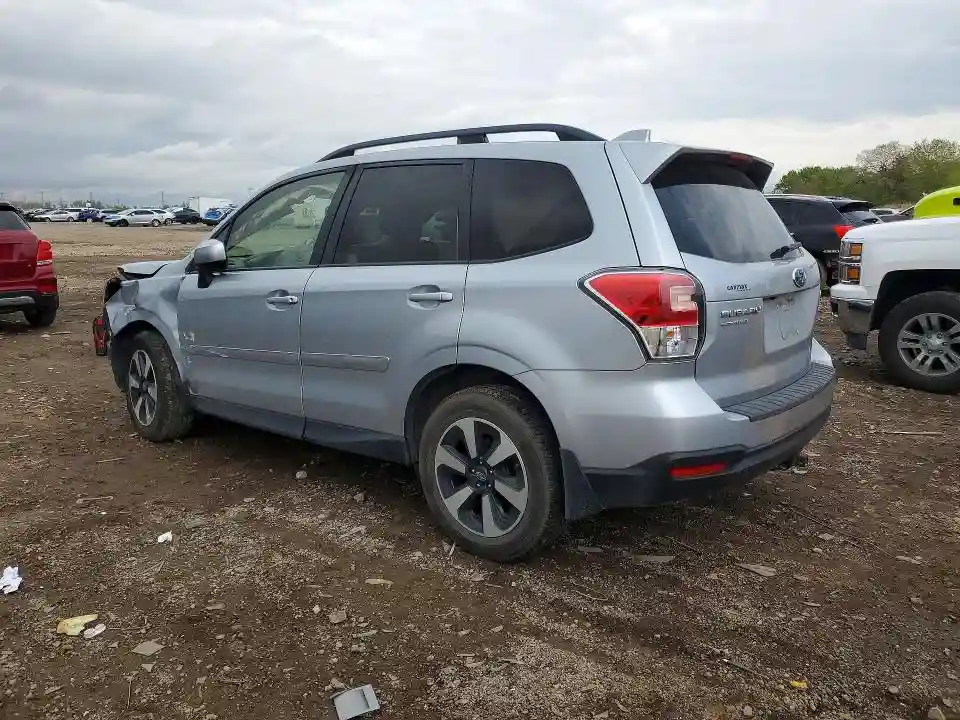 JF2SJAEC0HH441494 2017 SUBARU FORESTER-1