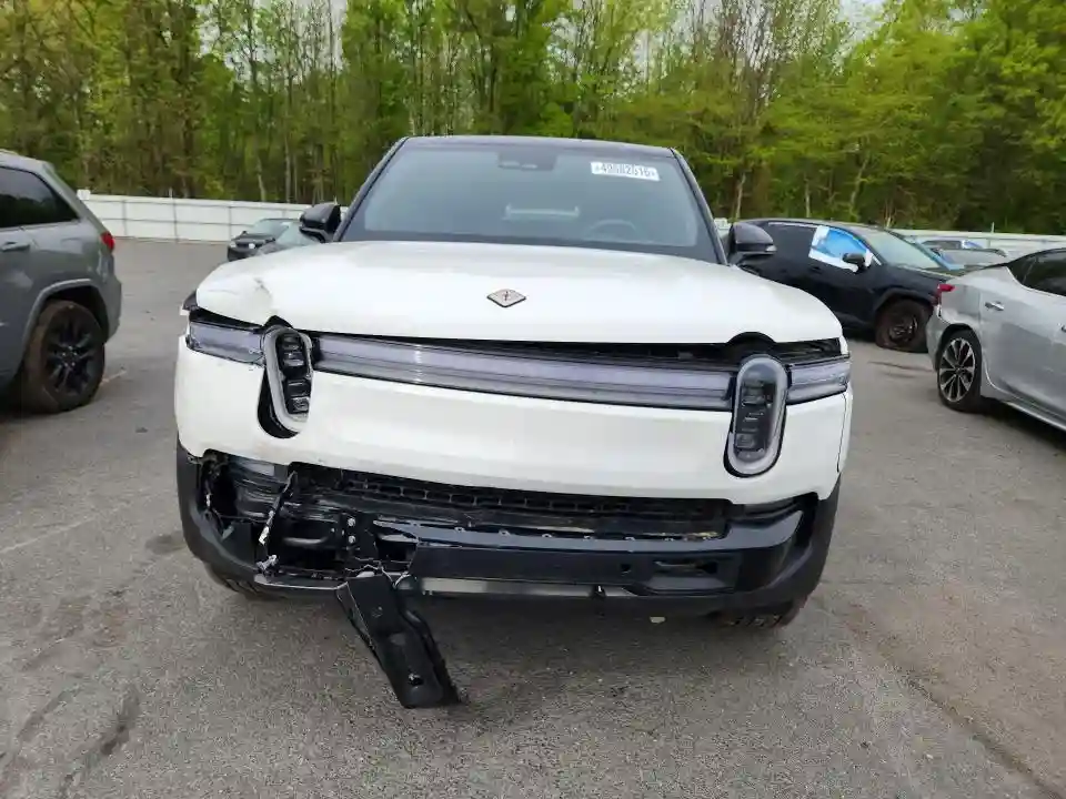 7PDSGBBA2SN055358 2025 RIVIAN RIS-4
