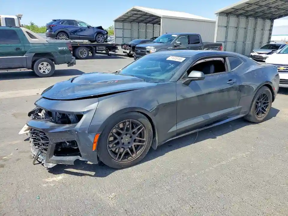 1G1FJ1R60J0169465 2018 CHEVROLET CAMARO-0