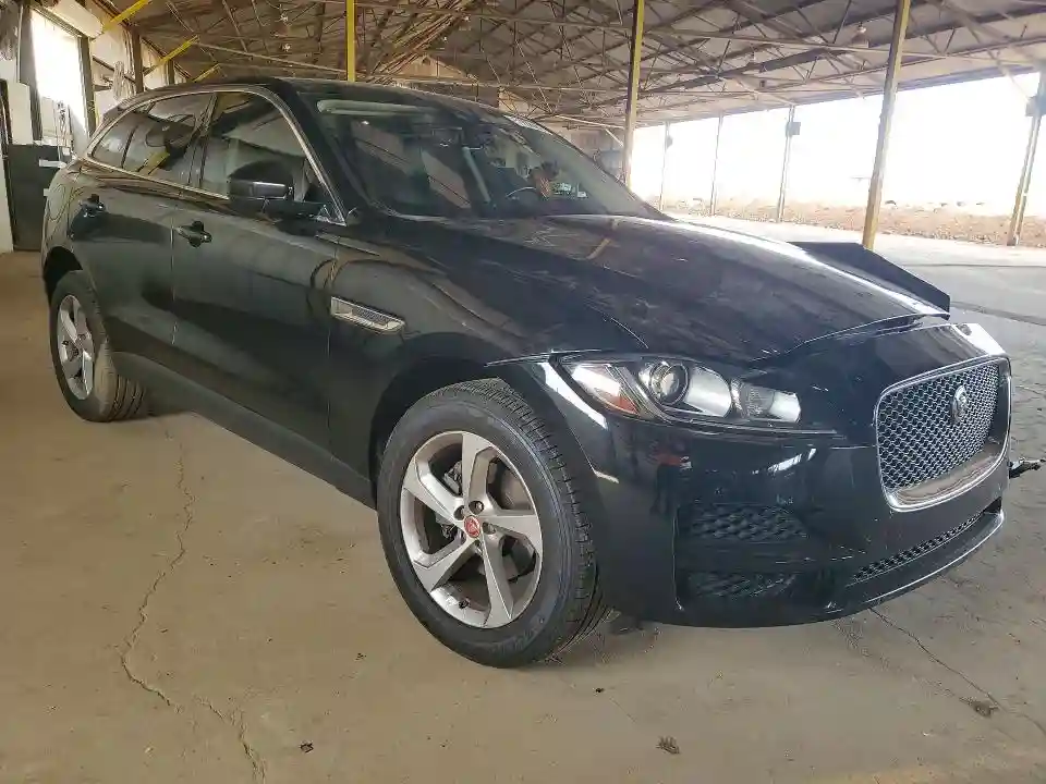 SADCS2FX6LA644743 2020 JAGUAR F-PACE-3
