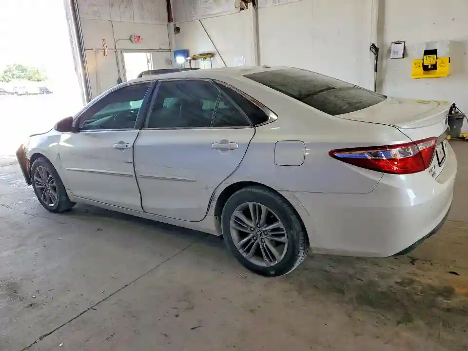 4T1BF1FK4GU169085 2016 TOYOTA CAMRY-1