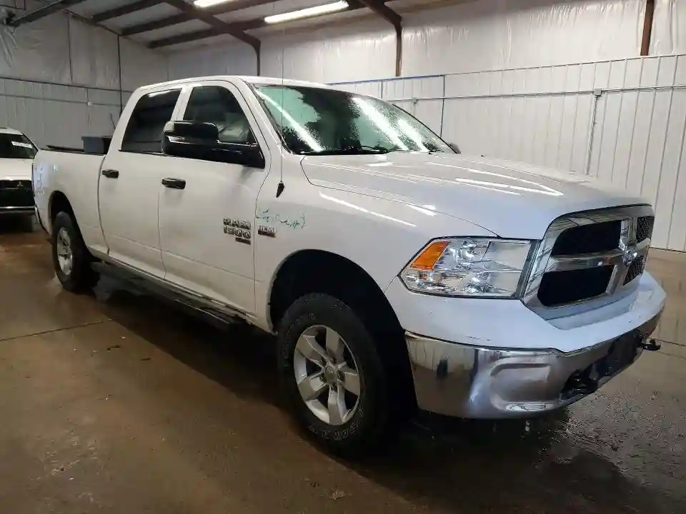 1C6RR7ST0KS666674 2019 RAM 1500-3