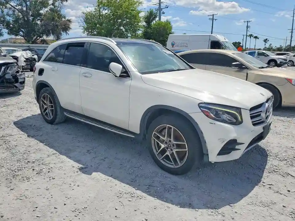 WDC0G4KB8KV185075 2019 MERCEDES-BENZ GLC-CLASS-3