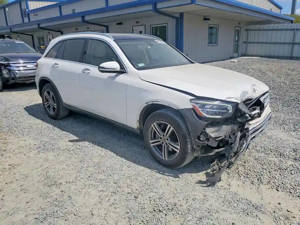 W1N0G8DB3LF803031 2020 MERCEDES-BENZ GLC-CLASS-3