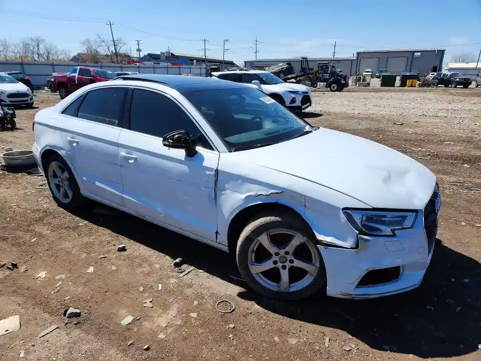 WAUAUGFF0KA076132 2019 AUDI A3-3